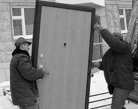 Услуга по доставке двери